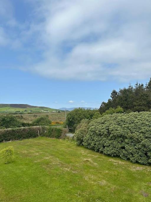 Rosie'S Pad Villa Louisburgh Dış mekan fotoğraf