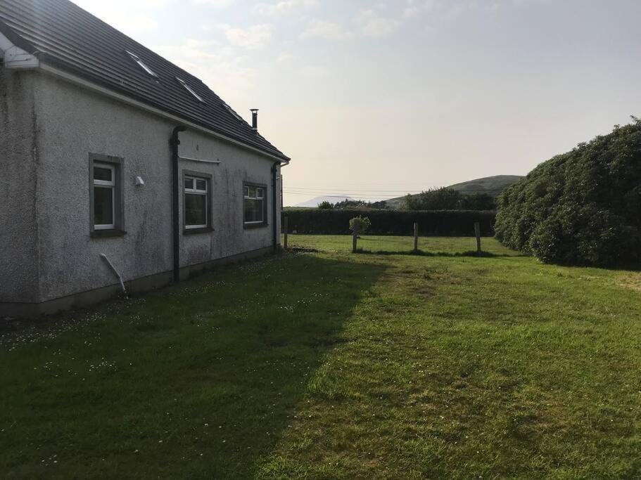 Rosie'S Pad Villa Louisburgh Dış mekan fotoğraf